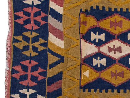 Vintage Kilim Rug,Central Turkey Kilim 3'6" x 5" feet 107 x 150 cm