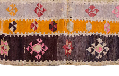 Vintage Kilim Rug,Kırşehir Kilim 3'7" x 5'3" feet 110 x 160 cm