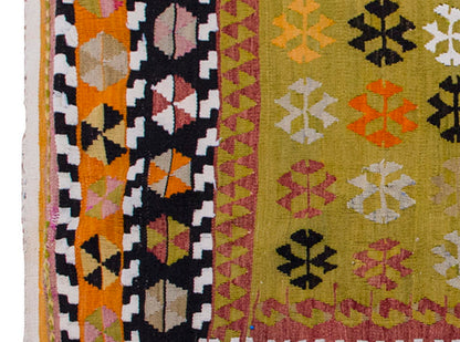 Vintage Kilim Rug,Çorum Kilim 4" x 5'7" feet 120 x 170 cm