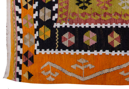 Vintage Kilim Rug,Çorum Kilim 4" x 5'7" feet 120 x 170 cm