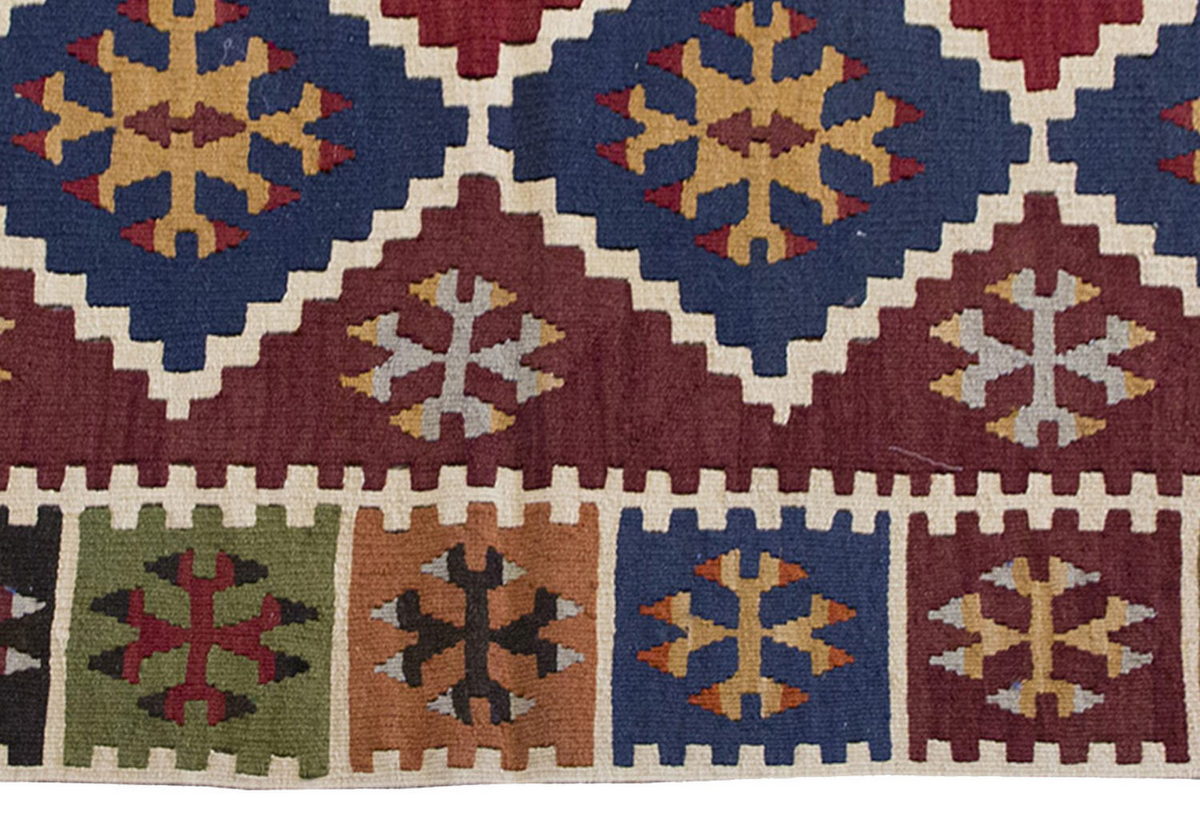 Vintage Kilim Rug,Ereğli Kilim 4" x 6'2" feet 117 x 188 cm