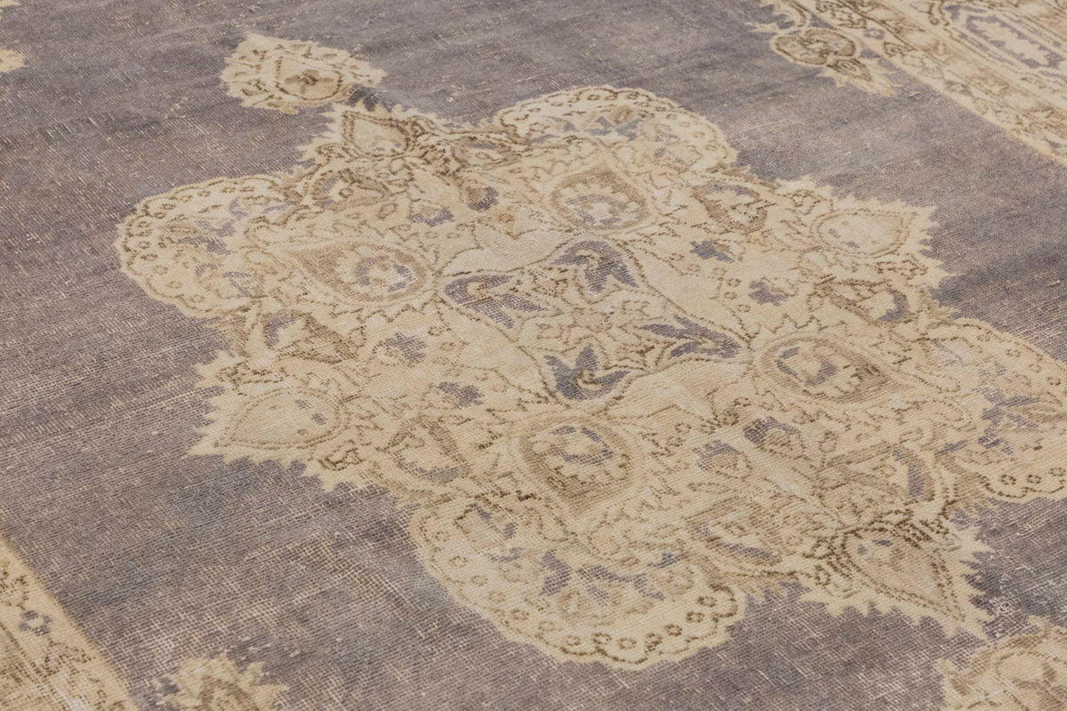 Vintage Large Rug, Oushak Area Rug, 6'8" x 10'6 feet 202 x 320 cm