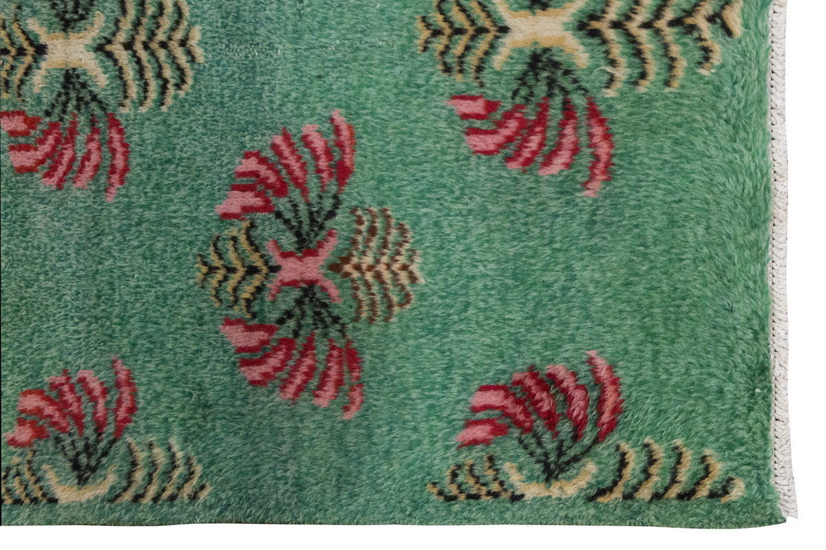 Vintage Large Rug, Oushak Area Rug 4'11 x 7'9 feet 150 x 235 cm
