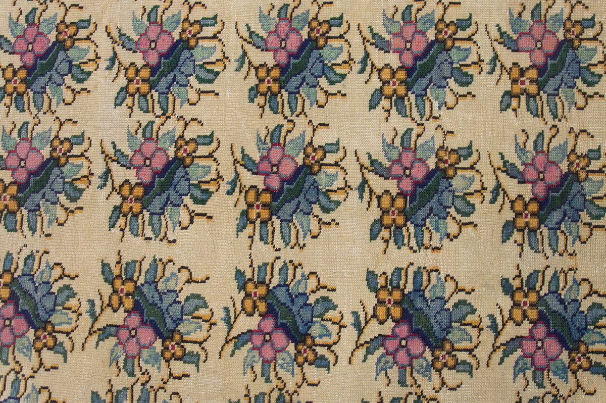 Vintage Large Rug, Oushak Area Rug 5'11" x 8'6" feet 181 x 260 cm