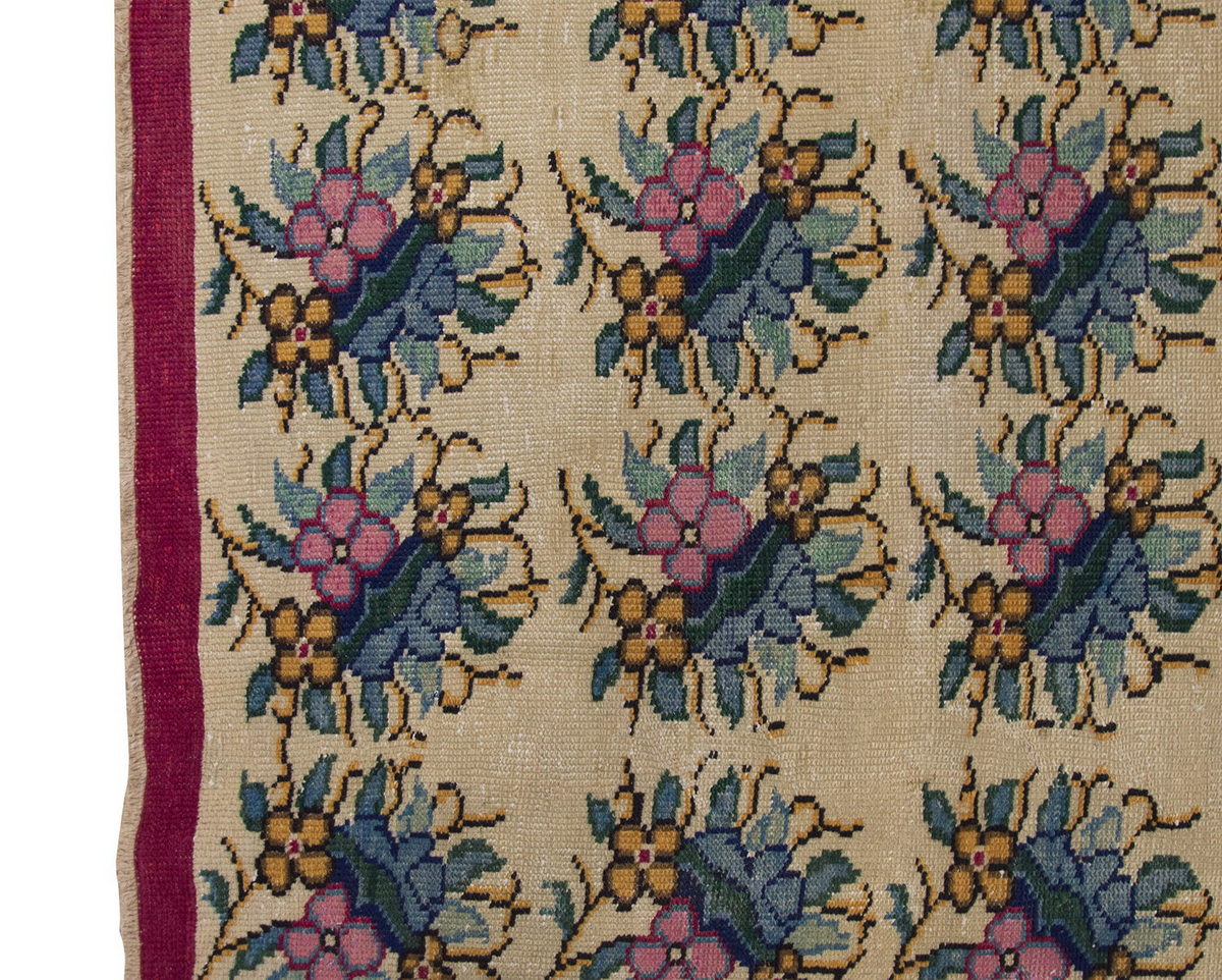 Vintage Large Rug, Oushak Area Rug 5'11" x 8'6" feet 181 x 260 cm