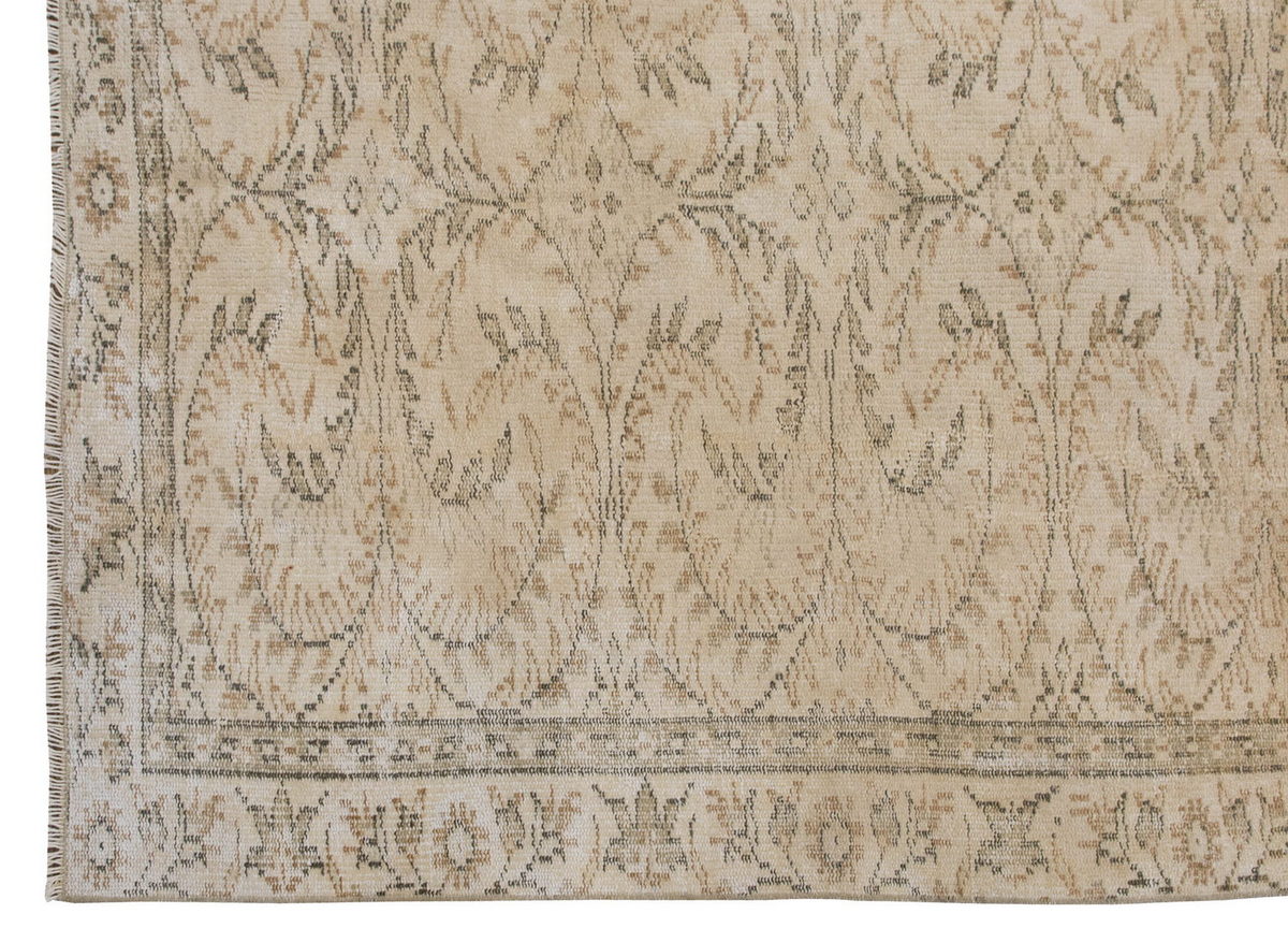 Vintage Large Rug, Oushak Area Rug 5'2" x 8'6" feet 157 x 258 cm
