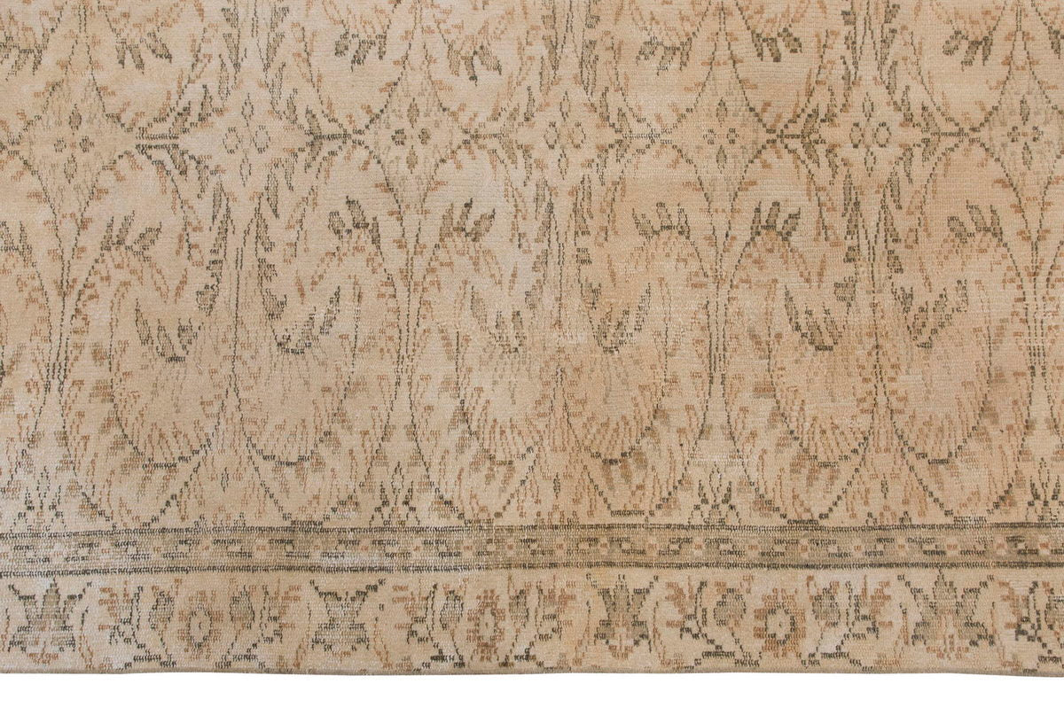 Vintage Large Rug, Oushak Area Rug 5'2" x 8'6" feet 157 x 258 cm