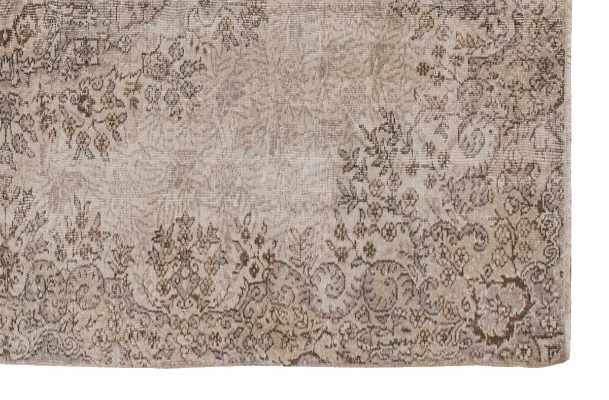 Vintage Large Rug, Oushak Area Rug 5'6" x 9'2" feet 167 x 280 cm
