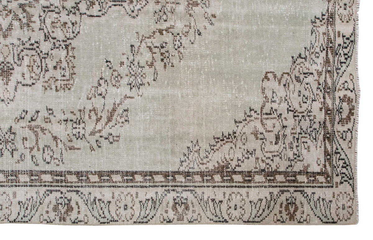 Vintage Large Rug, Oushak Area Rug 5'9" x 9'4" feet 175 x 284 cm