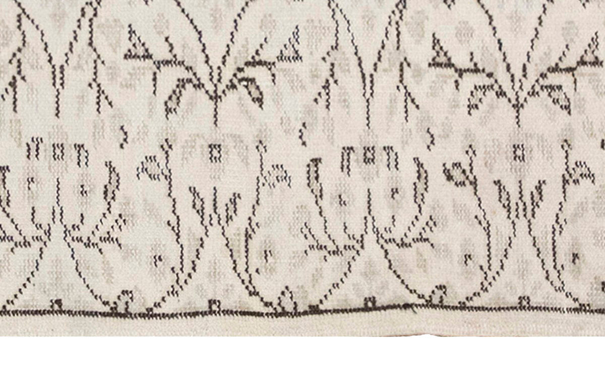 Vintage Rug, Small Oushak Rug 2'10" x 6'8" feet 87 x 203 cm
