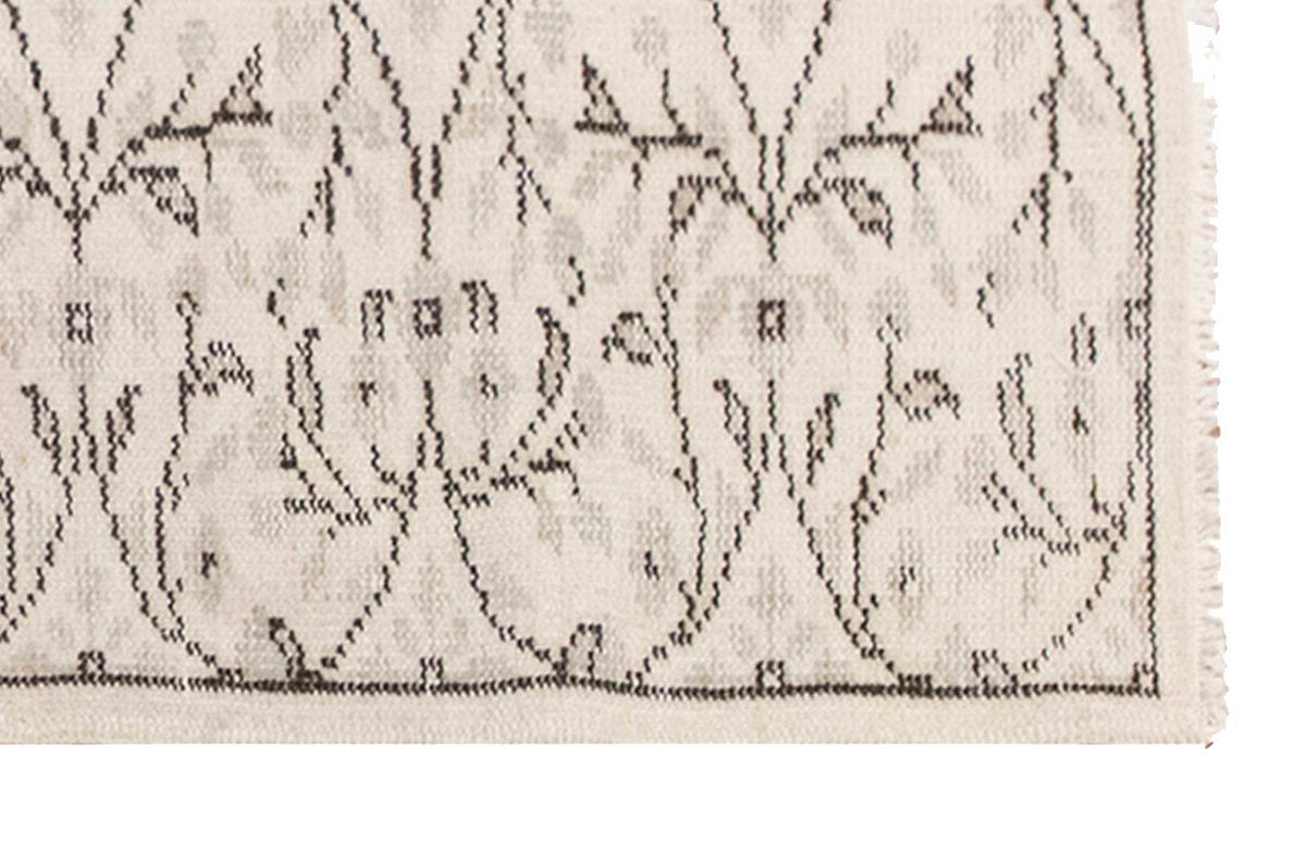 Vintage Rug, Small Oushak Rug 2'10" x 6'8" feet 87 x 203 cm
