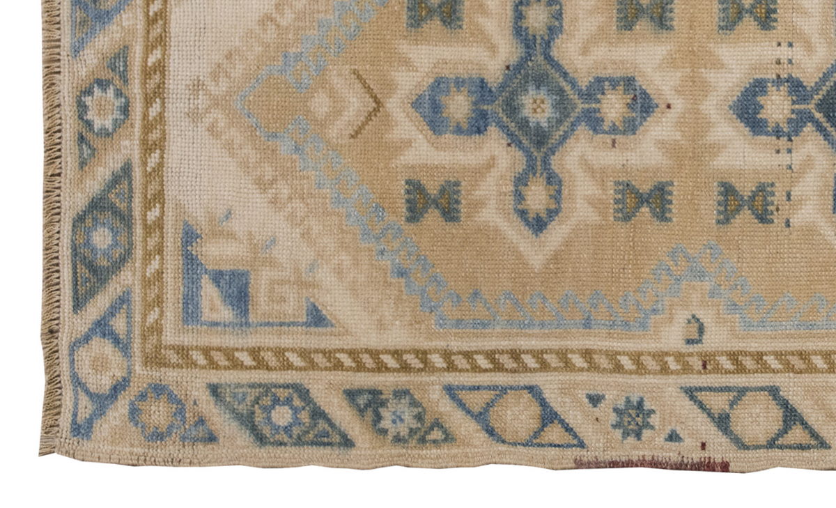 Vintage Rug, Small Oushak Rug 2'3" x 4'3" feet 69 x 130 cm