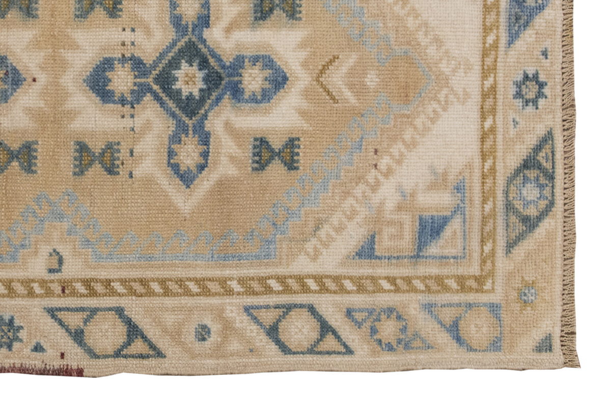 Vintage Rug, Small Oushak Rug 2'3" x 4'3" feet 69 x 130 cm