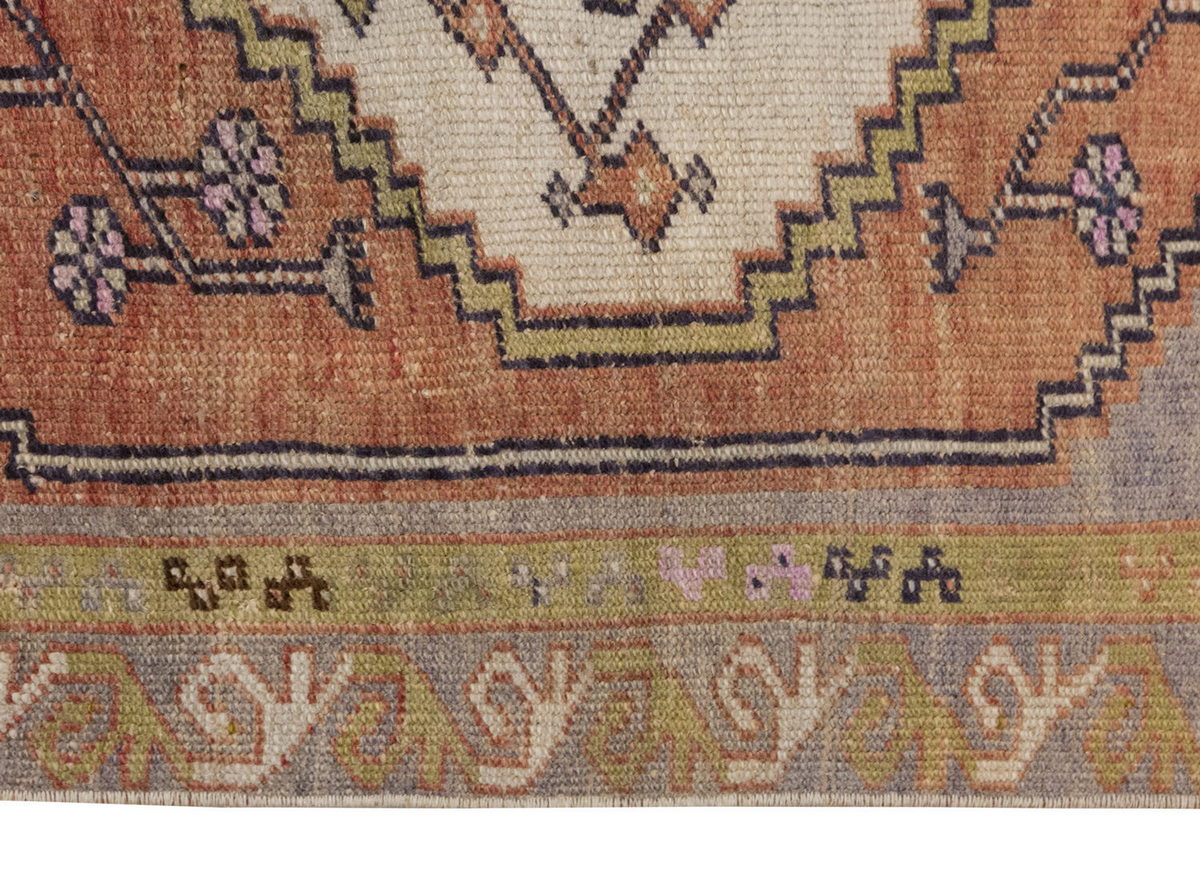 Vintage Rug, Small Oushak Rug 2'9" x 3'11" feet 83 x 120 cm