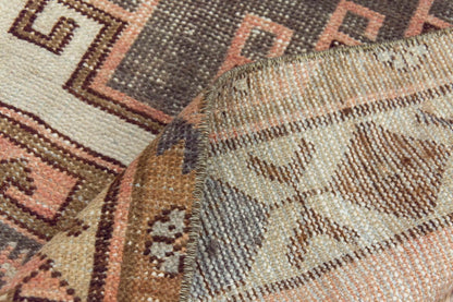 Vintage Rug, Small Oushak Rug 3'1" x 5'5" feet 93 x 165 cm