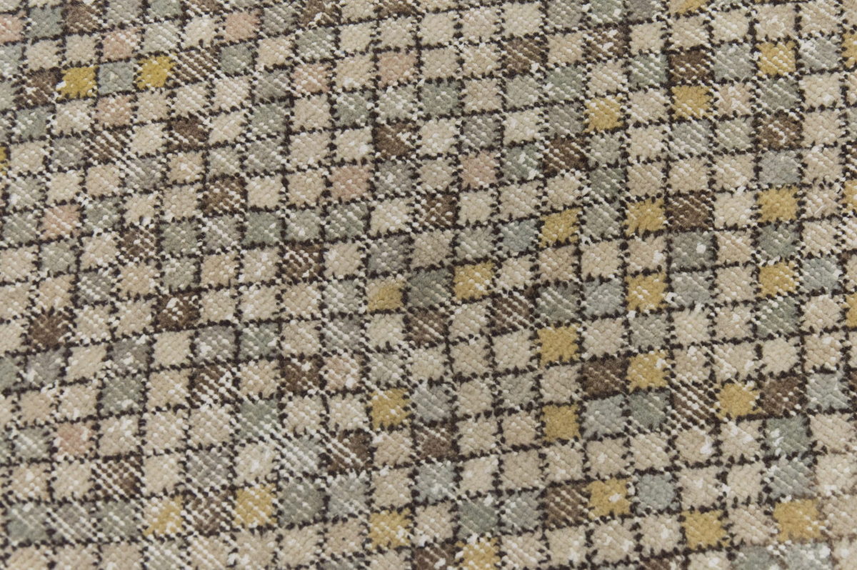 Vintage Rug 2" x 2'9" feet  63 x 83 cm