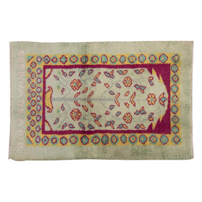 Vintage Rug 2'4" x 3'8" feet 72 x 112 cm