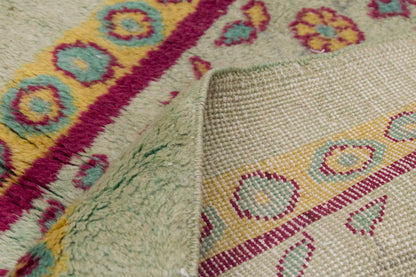 Vintage Rug 2'4" x 3'8" feet 72 x 112 cm