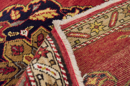 Vintage Rug 2'6" x 3'2" feet  76 x 97 cm