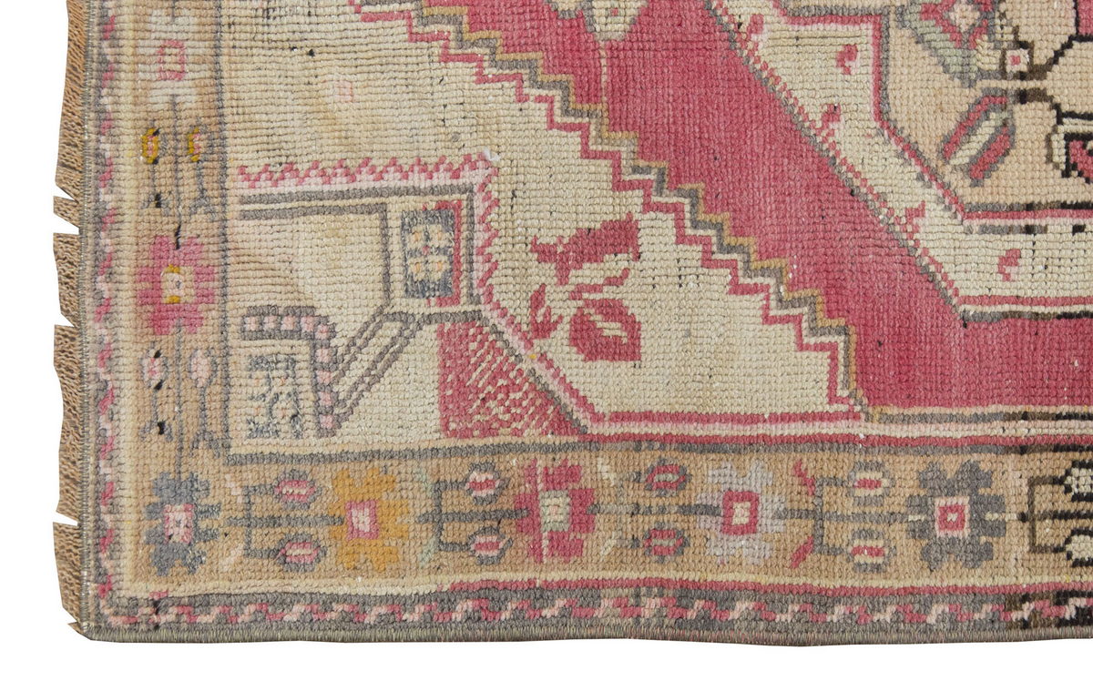 Vintage Rug 2'6" x 4'3" feet  77 x 130 cm