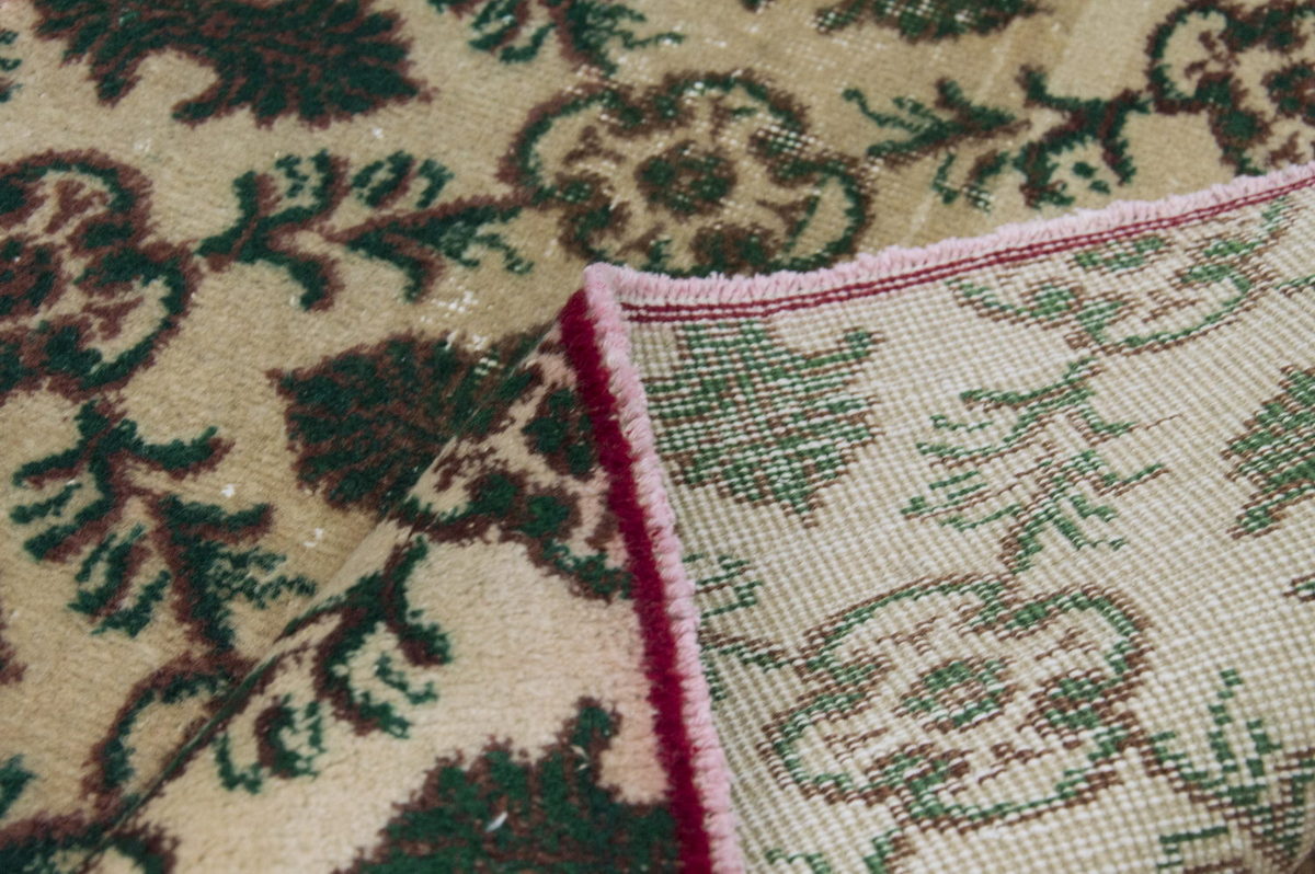Vintage Rug 2'8" x 7'10" feet 82 x 240 cm