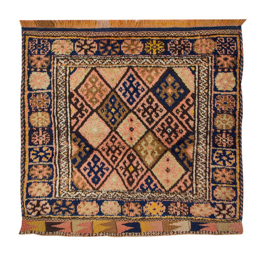 Vintage Rug 2'9" x 3" feet  85 x 93 cm