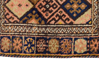 Vintage Rug 2'9" x 3" feet  85 x 93 cm
