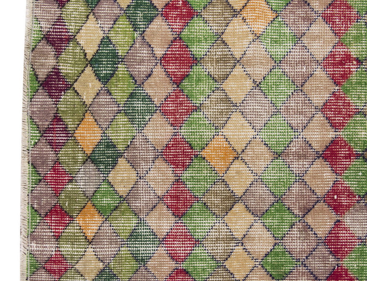 Vintage Rug 3'1" x 5'3" feet  95 x 161 cm