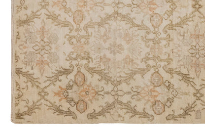 Vintage Rug 3'10" x 5'8" feet 117 x 172 cm