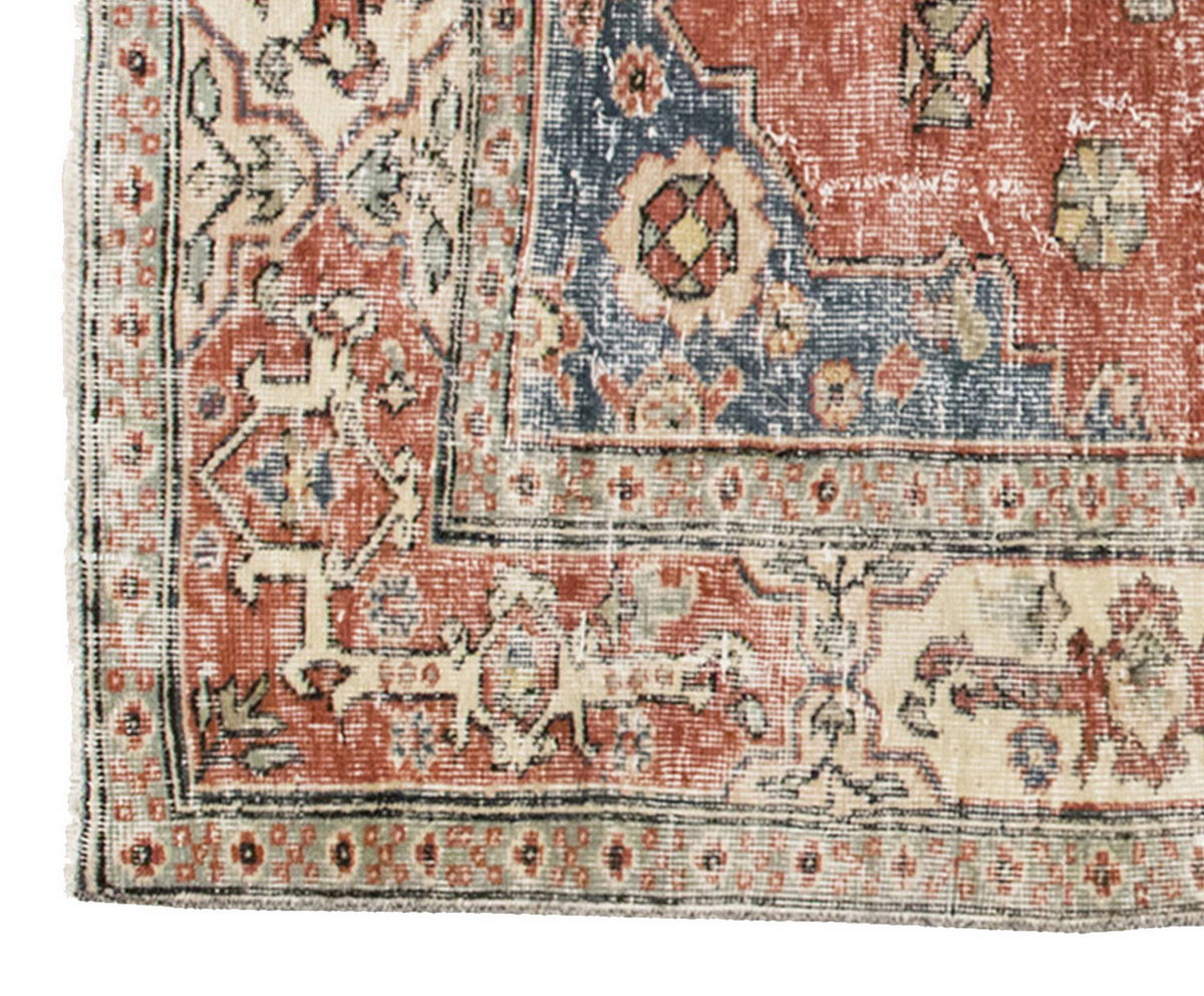 Vintage Rug 3'10" x 6'9" feet 117 x 205 cm
