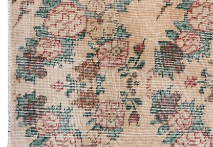 Vintage Rug 3'10" x 6'9" feet 117 x 206 cm