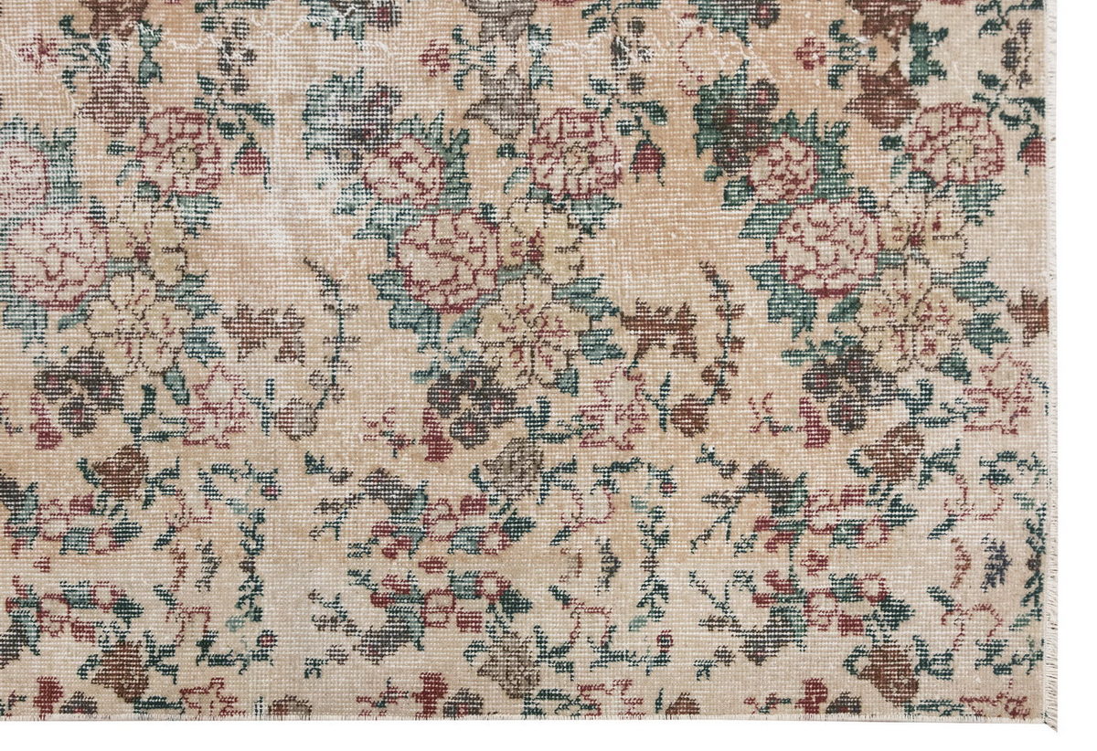 Vintage Rug 3'10" x 6'9" feet 117 x 206 cm