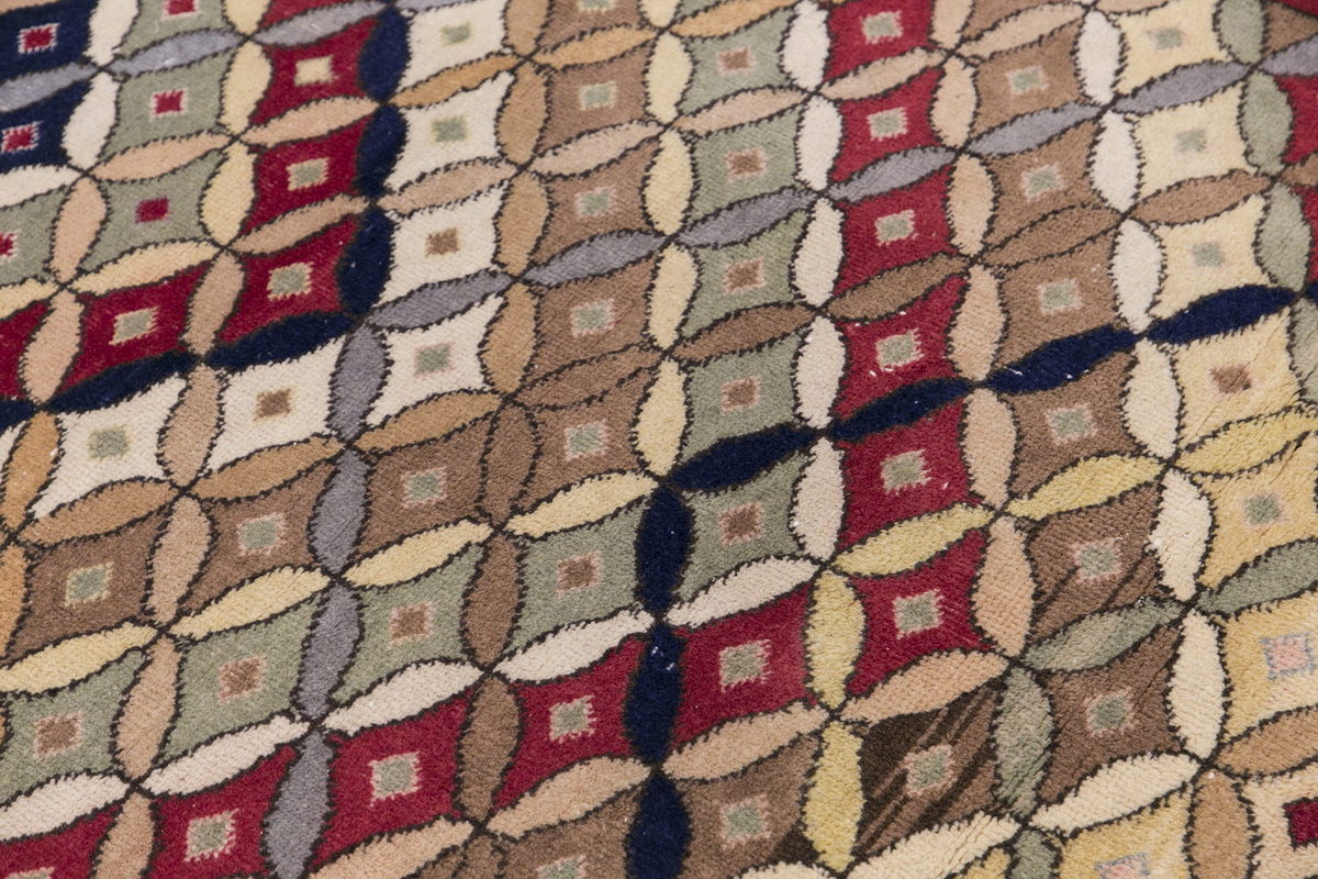 Vintage Rug 3'10" x 7'11" feet 118 x 242 cm