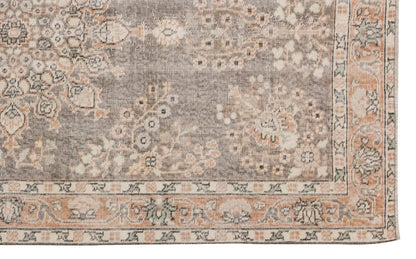 Vintage Rug 3'11" x 6'11" feet 120 x 210 cm