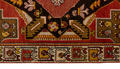 Vintage Rug 3'3" x 4'8" feet 100 x 142 cm