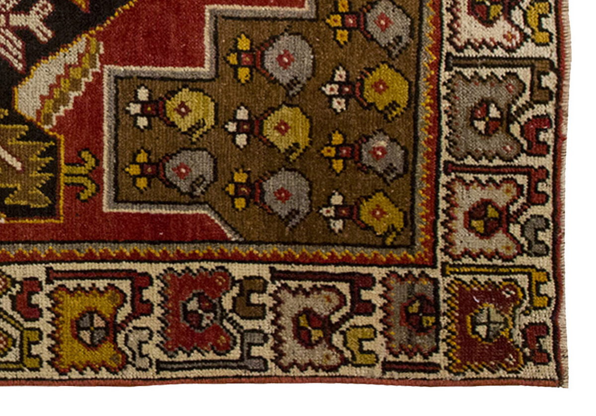 Vintage Rug 3'3" x 4'8" feet 100 x 142 cm