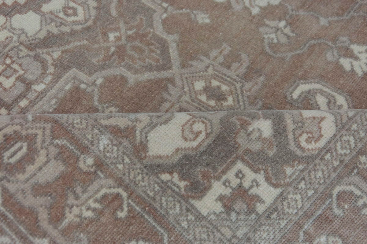 Vintage Rug 5" x 7'9" feet  150 x 235 cm