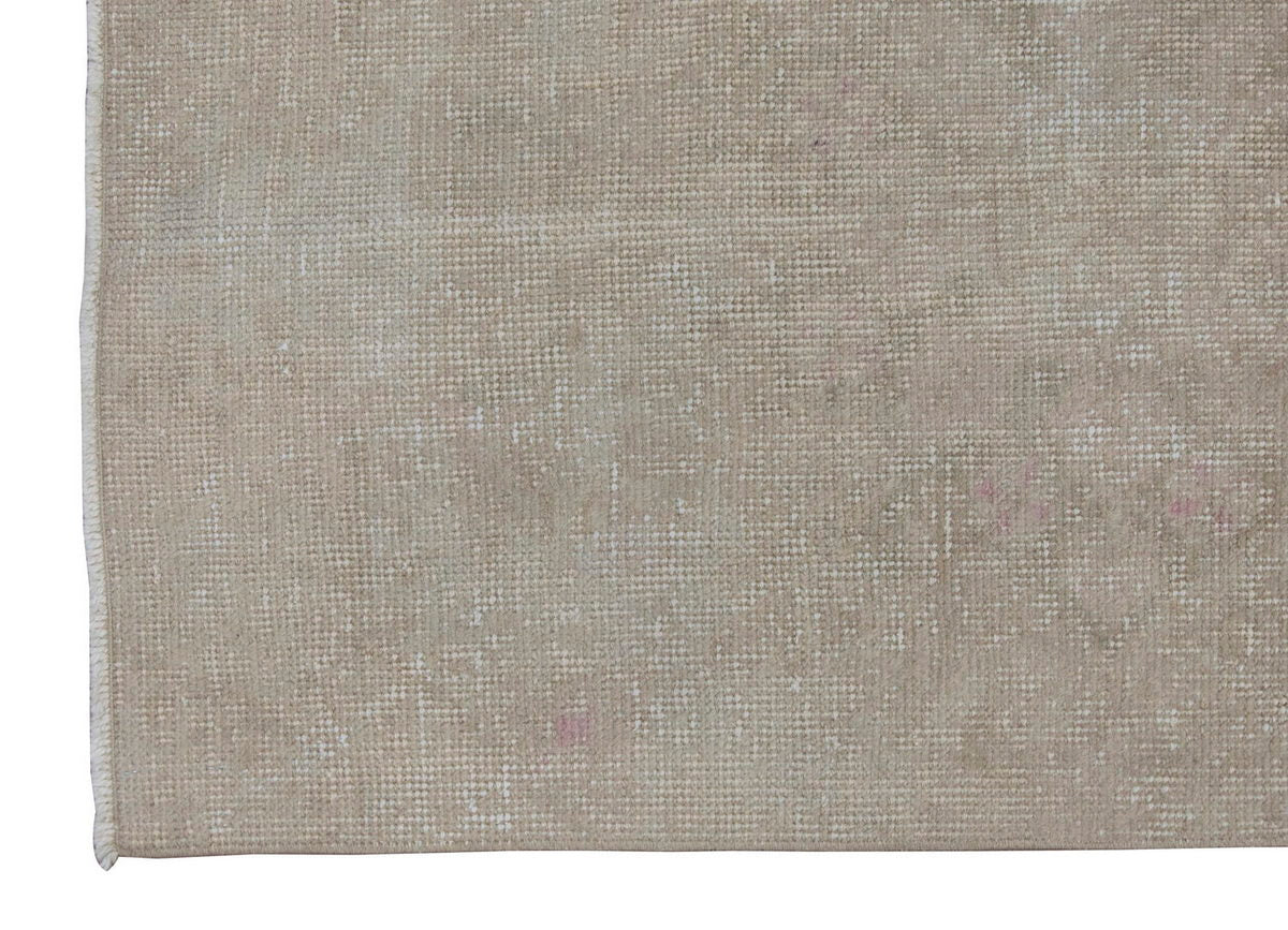 Vintage Rug 3'3" x 5'4" feet  100 x 163 cm