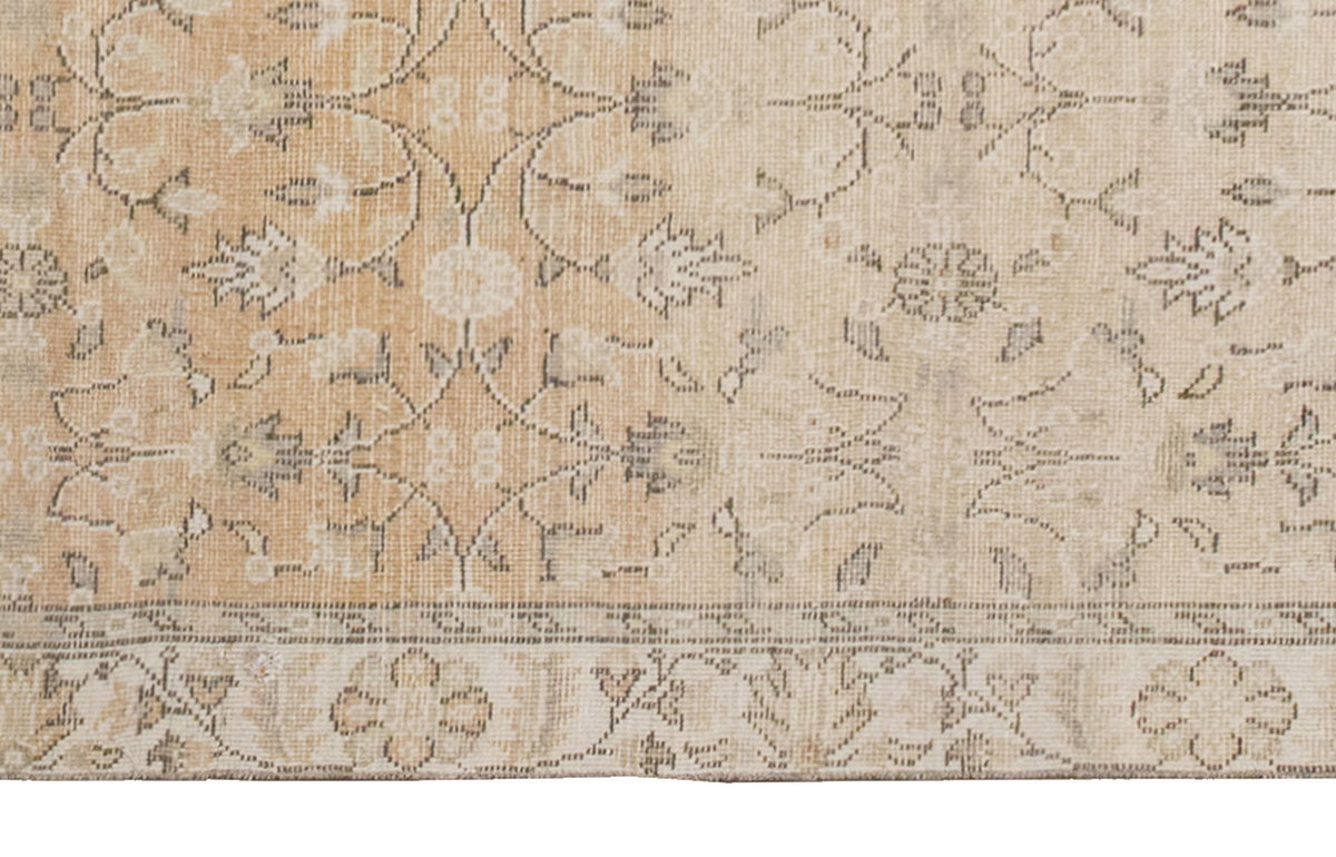 Vintage Rug 3'4" x 7'1" feet 102 x 215 cm
