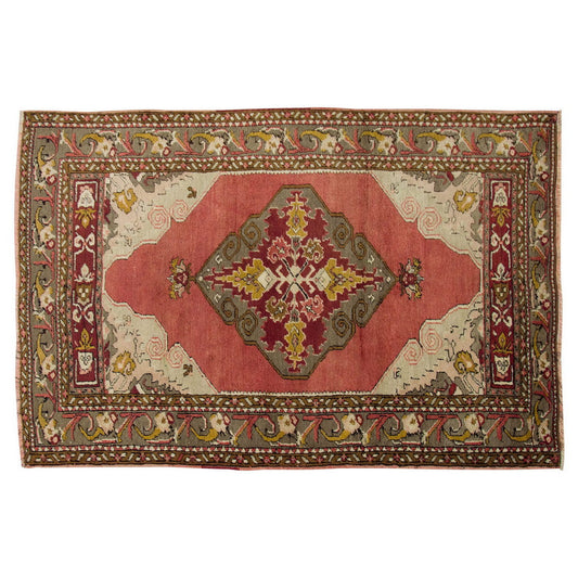 Vintage Rug 3'5" x 5'3" feet  103 x 161 cm