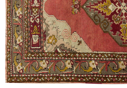 Vintage Rug 3'5" x 5'3" feet  103 x 161 cm