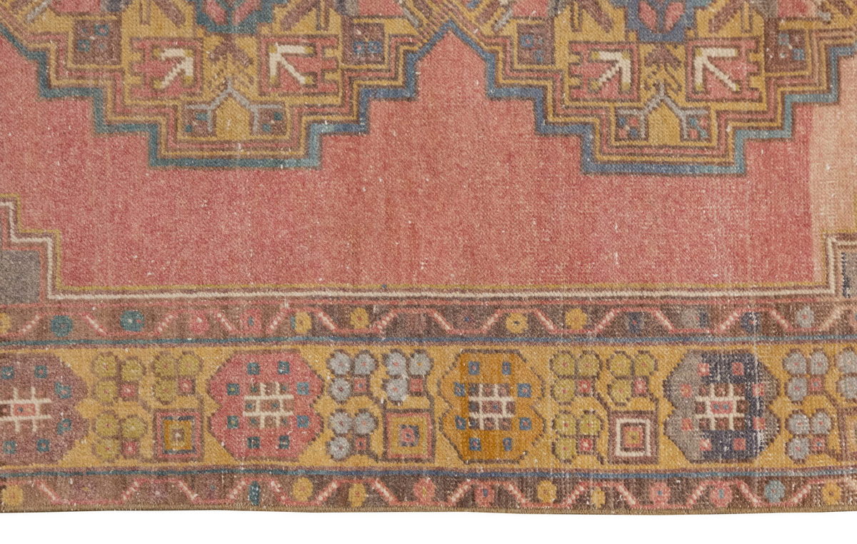 Vintage Rug 3'6" x 5'6" feet 106 x 168 cm