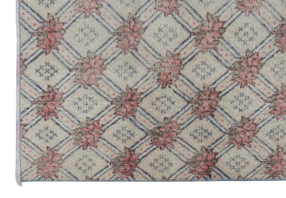 Vintage Rug 3'6" x 6'5" feet  106 x 195 cm