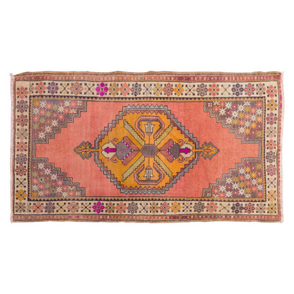 Vintage Rug 3'6" x 6'5" feet 106 x 195 cm