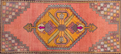 Vintage Rug 3'6" x 6'5" feet 106 x 195 cm