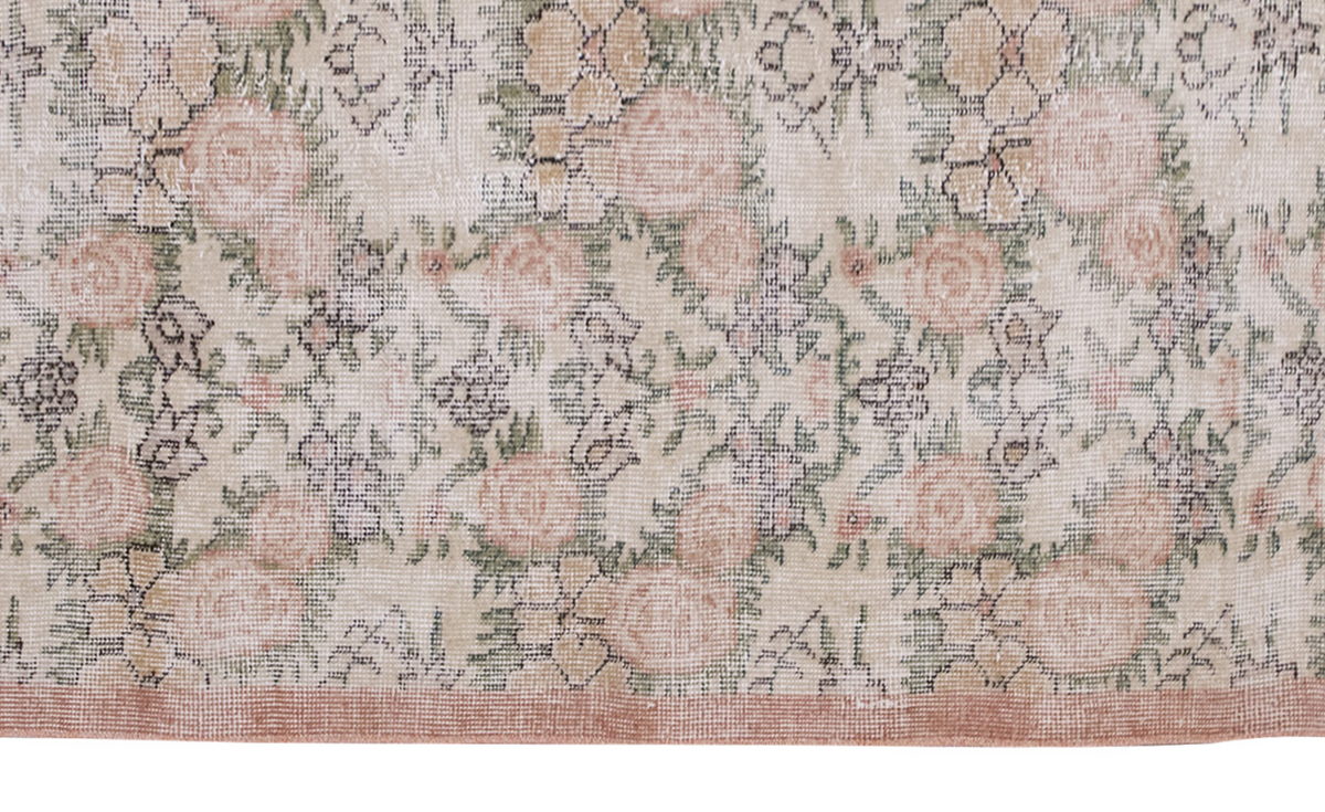 Vintage Rug 3'6" x 6'7" feet 107 x 200 cm