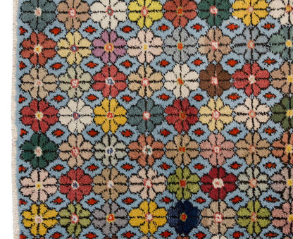 Vintage Rug 3'6" x 6'9" feet 107 x 205 cm