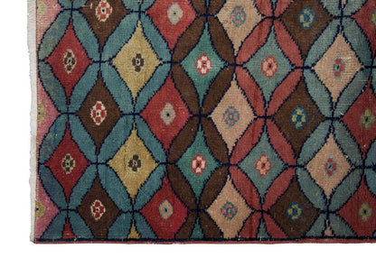 Vintage Rug 4" x 5'1" feet  120 x 155 cm