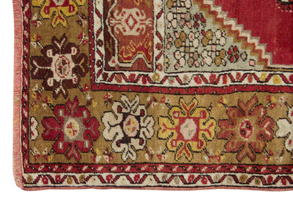 Vintage Rug 3'7" x 5'4" feet  108 x 163 cm