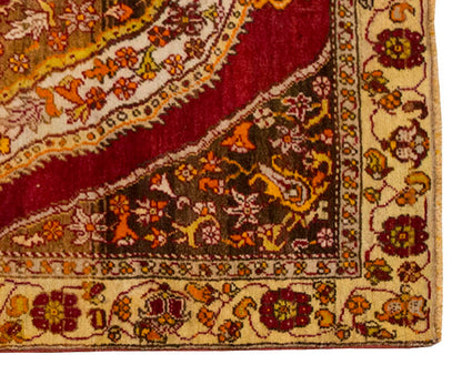 Vintage Rug 3'7" x 5'5" feet 110 x 165 cm
